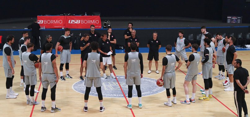 A Milli Basketbol Takımı FIBA 2023 Dünya Kupası Elemeleri için çalışmalara başladı
